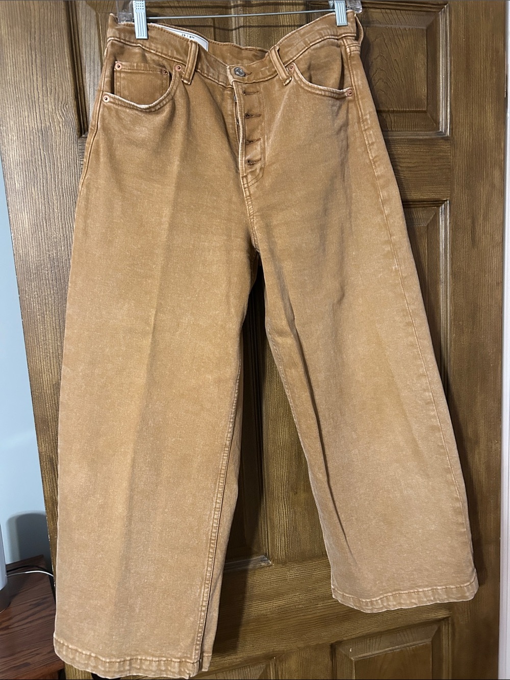 Relaxed Gap Wide-Leg women’s Jeans in Tan